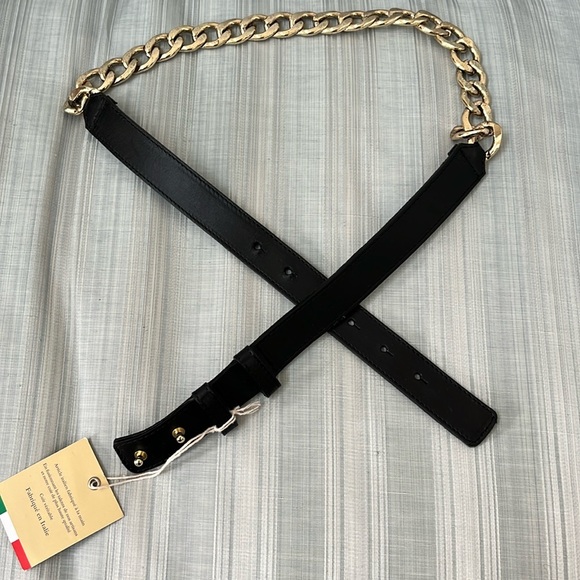 Punto Fibbia Accessories - Beautiful handcrafted Leather and Metal Chain Belt - Sz Large - NWT